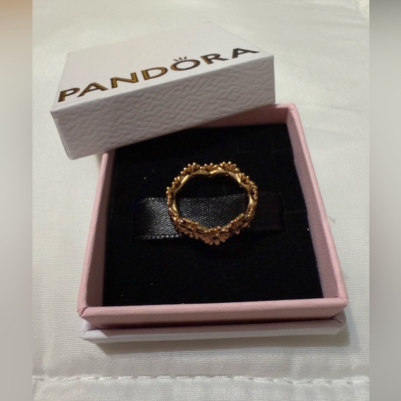 Pandora Sparkling Daisy Flower Crown Ring size 48 - Picture 1 of 9